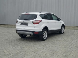 2018 Ford Kuga II Рестайлинг, белый, 1595000 рублей, вид 4