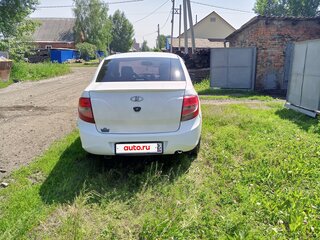2015 Lada (ВАЗ) Granta I, белый, 350000 рублей, вид 1