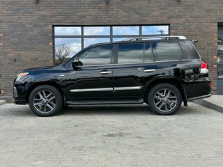 2008 Lexus LX 570 III, чёрный, 3200000 рублей, вид 2