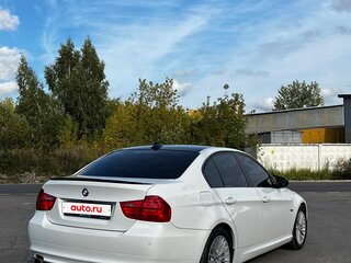 2011 BMW 3 серии 318i V (E90/E91/E92/E93) Рестайлинг, белый, 866000 рублей, вид 5