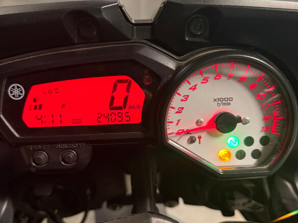 2013 Yamaha FZ8, серый - вид 5