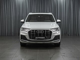 2021 Audi Q7 55 TFSI II (4M) Рестайлинг, белый, 7770000 рублей, вид 3