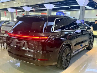 2025 Li Auto (Lixiang) L9 52.3 kWh I Рестайлинг, чёрный, 8000205 рублей, вид 4