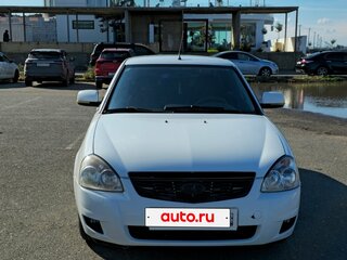 2015 Lada (ВАЗ) Priora I Рестайлинг, белый, 560000 рублей, вид 1