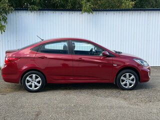 2012 Hyundai Solaris I, красный, 629999 рублей, вид 2