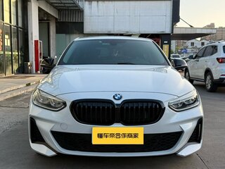 2022 BMW 1 серии 120i III (F52) Рестайлинг, белый, 1660000 рублей, вид 2