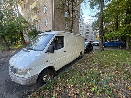 1998 Mercedes-Benz Sprinter, белый, 450000 рублей, вид 2