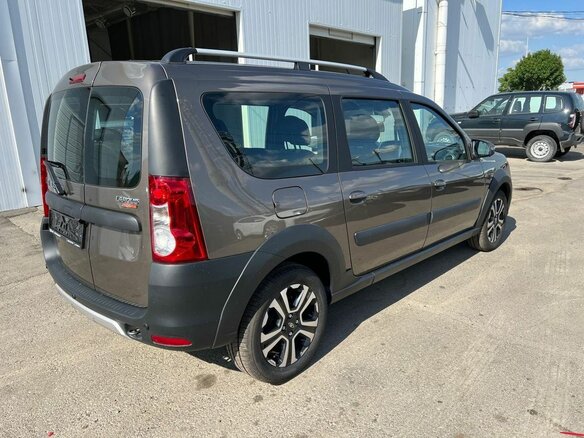 2026 Lada (ВАЗ) Largus I Рестайлинг, коричневый, 2017000 рублей - вид 3