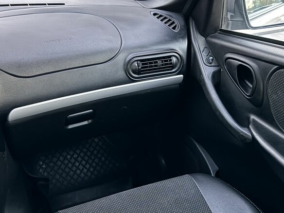 2013 Chevrolet Niva I Рестайлинг, серебристый - вид 15