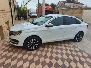 2023 Lada (ВАЗ) Vesta I Рестайлинг (NG), белый, 2000000 рублей, вид 1