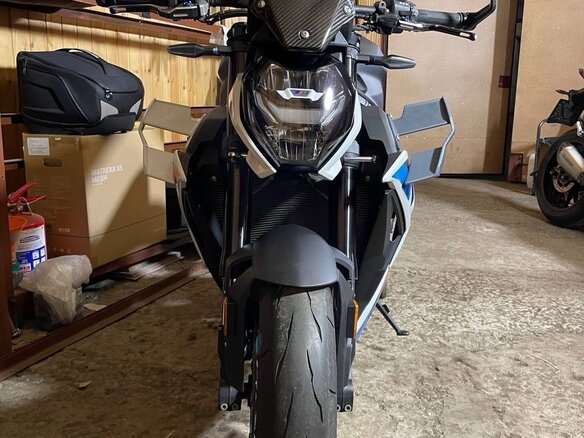 2023 BMW M 1000 R, белый, 1800000 рублей - вид 6