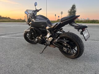 2015 Yamaha MT-07 (FZ-07), серый, 680000 рублей, вид 4