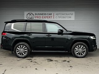2025 Toyota Land Cruiser 300 Series, чёрный, 14500000 рублей, вид 4