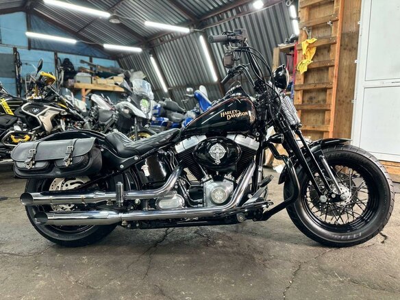 2008 Harley-Davidson Cross Bones, чёрный, 1260000 рублей - вид 2