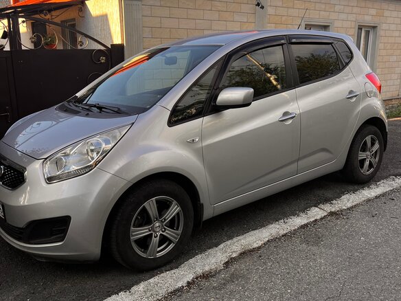 2012 Kia Venga I, серебристый, 780000 рублей - вид 2