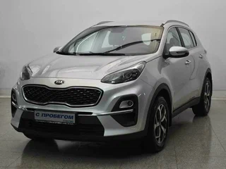 2021 Kia Sportage IV Рестайлинг, серебристый, 2300000 рублей, вид 1