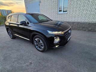 2020 Hyundai Santa Fe IV, чёрный, 3350000 рублей, вид 3