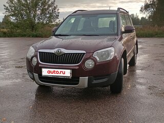 2013 Skoda Yeti I, красный, 700000 рублей, вид 1