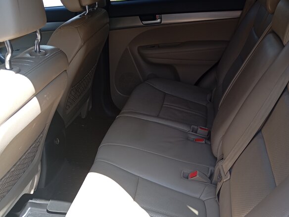 2010 Kia Sorento II, чёрный, 1067717 рублей - вид 12