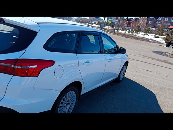 2016 Ford Focus III Рестайлинг, белый, 600000 рублей - вид 7