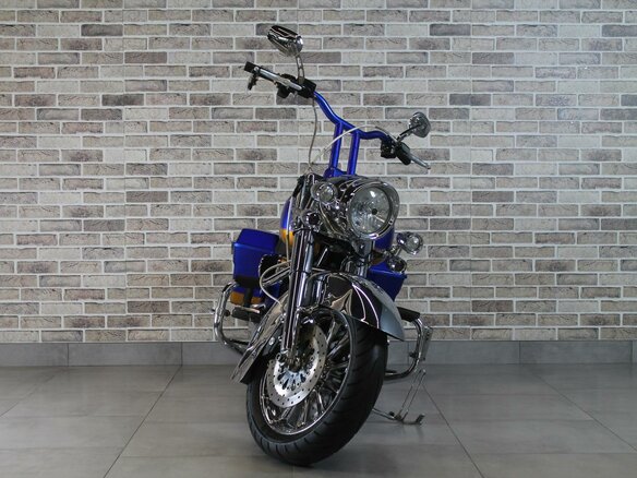 2008 Harley-Davidson Road King, синий, 907000 рублей - вид 4
