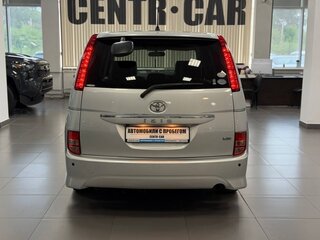 2009 Toyota ISis I, серый, 895000 рублей, вид 4