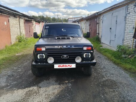 1999 Lada (ВАЗ) 2121 (4x4) I Рестайлинг, чёрный, 295000 рублей, вид 2