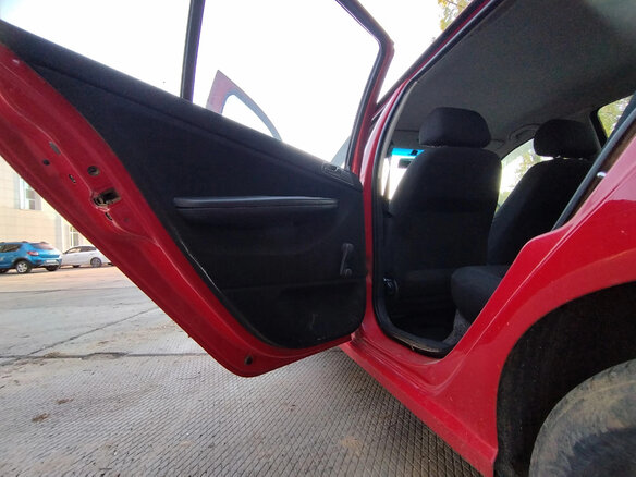 2005 Skoda Fabia I Рестайлинг, красный, 235000 рублей - вид 8