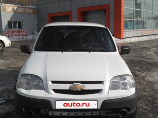 2016 Chevrolet Niva I Рестайлинг, белый, 475000 рублей, вид 3