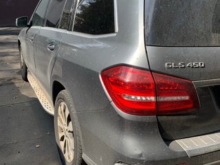 2017 Mercedes-Benz GLS 450 I (X166), серый, 3500000 рублей, вид 4