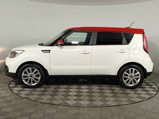 2019 Kia Soul II Рестайлинг, белый, 1650000 рублей, вид 4