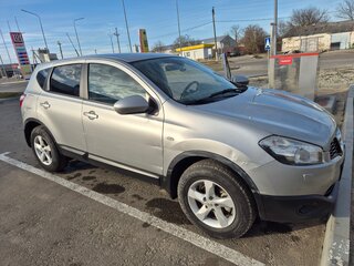 2010 Nissan Qashqai I, серебристый, 1095000 рублей, вид 2