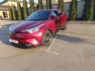 2017 Toyota C-HR I, красный, 1990000 рублей, вид 1