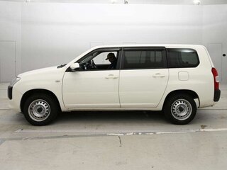 2021 Toyota Probox I Рестайлинг, белый, 880000 рублей, вид 4