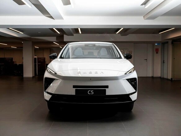 2026 Omoda C5 II, белый - вид 1