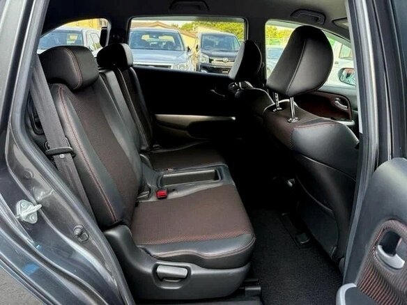 2014 Honda Stream II Рестайлинг, серый, 1299000 рублей - вид 10