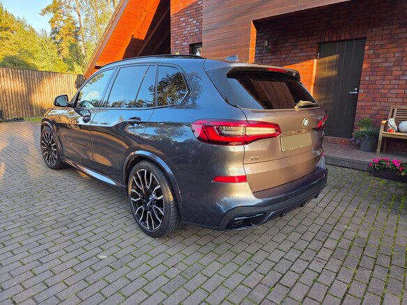 2019 BMW X5 M50d IV (G05/G18), серый, 6490000 рублей - вид 4