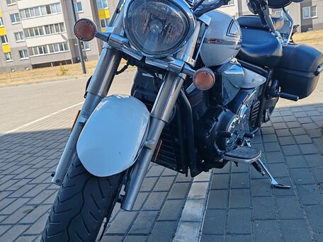 2008 Yamaha XVS1300, белый, 700000 рублей, вид 2