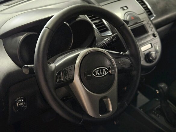 2010 Kia Soul I, чёрный, 880000 рублей - вид 10