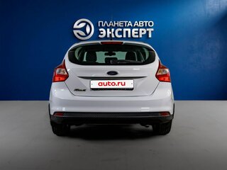 2014 Ford Focus III, белый, 840000 рублей, вид 5