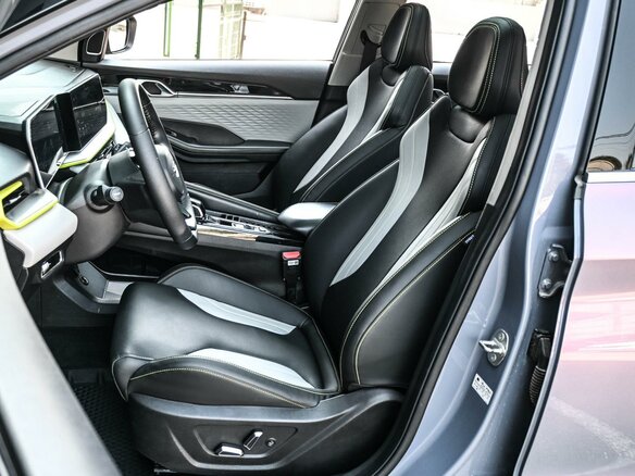 2023 Geely Coolray I Рестайлинг, фиолетовый - вид 9