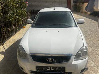2010 Lada (ВАЗ) Priora I, белый, 180000 рублей, вид 1