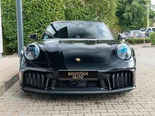 2025 Porsche 911 Carrera 4 GTS VIII (992) Рестайлинг, чёрный, 26700000 рублей, вид 2