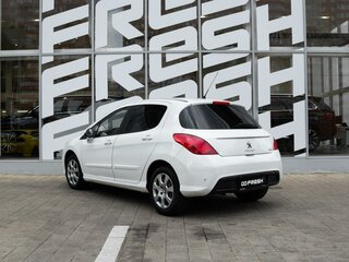2012 Peugeot 308 I Рестайлинг, белый, 598000 рублей, вид 2