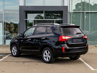 2018 Kia Sorento II Рестайлинг, чёрный, 1755000 рублей, вид 4