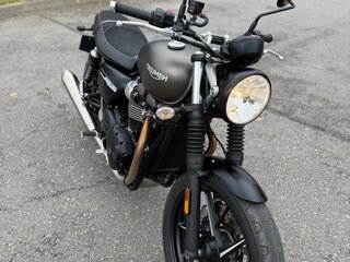 2019 Triumph Street Twin, коричневый, 747000 рублей, вид 4