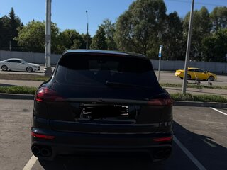 2016 Porsche Cayenne S Diesel II Рестайлинг (958), чёрный, 4800000 рублей, вид 4