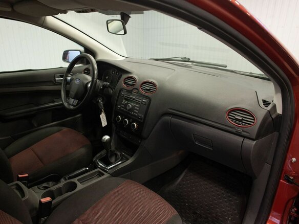 2006 Ford Focus II, красный, 390000 рублей - вид 18