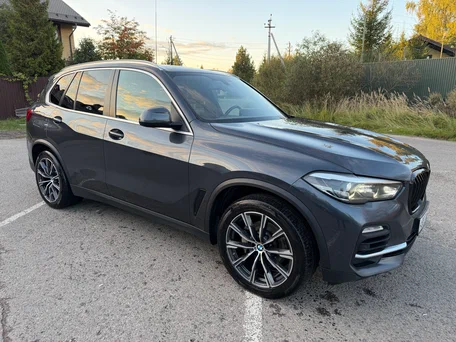 2018 BMW X5 30d IV (G05/G18), серый, 5850000 рублей, вид 1