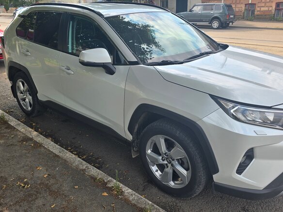 2021 Toyota RAV4 V (XA50), белый, 2690000 рублей - вид 7